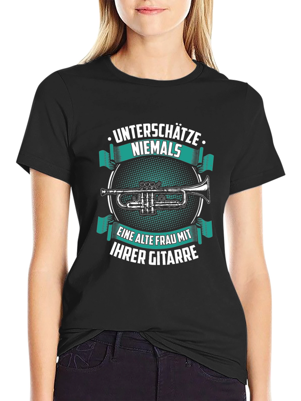 Trumpet Graphic Tee - Unterschatze Niemals