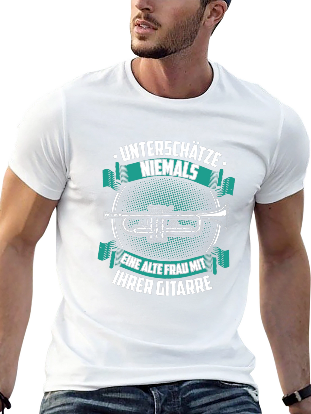 Trumpet Graphic Tee - Unterschatze Niemals