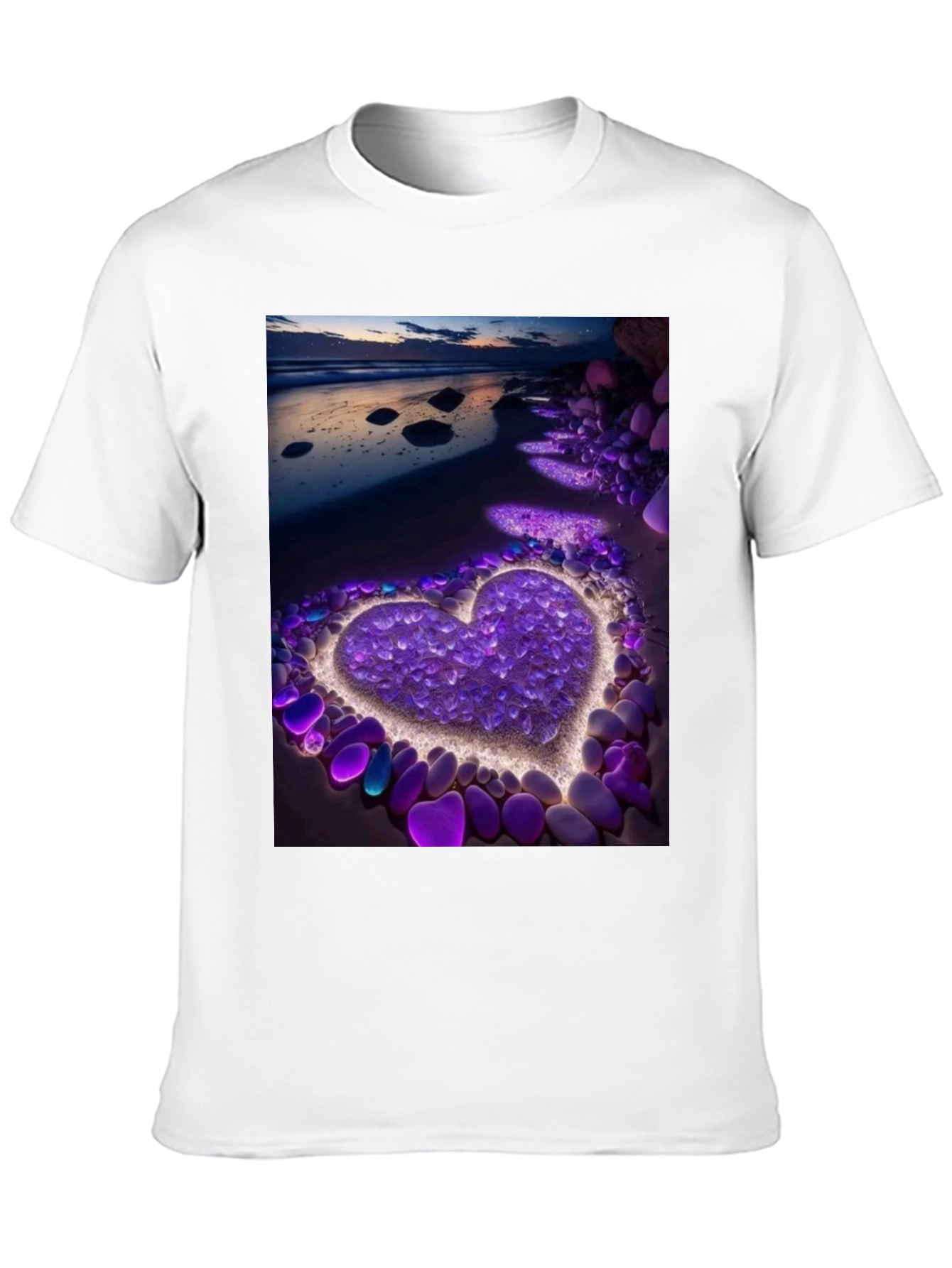 Heart Beach Print Tee - Stylish Graphic T-Shirt