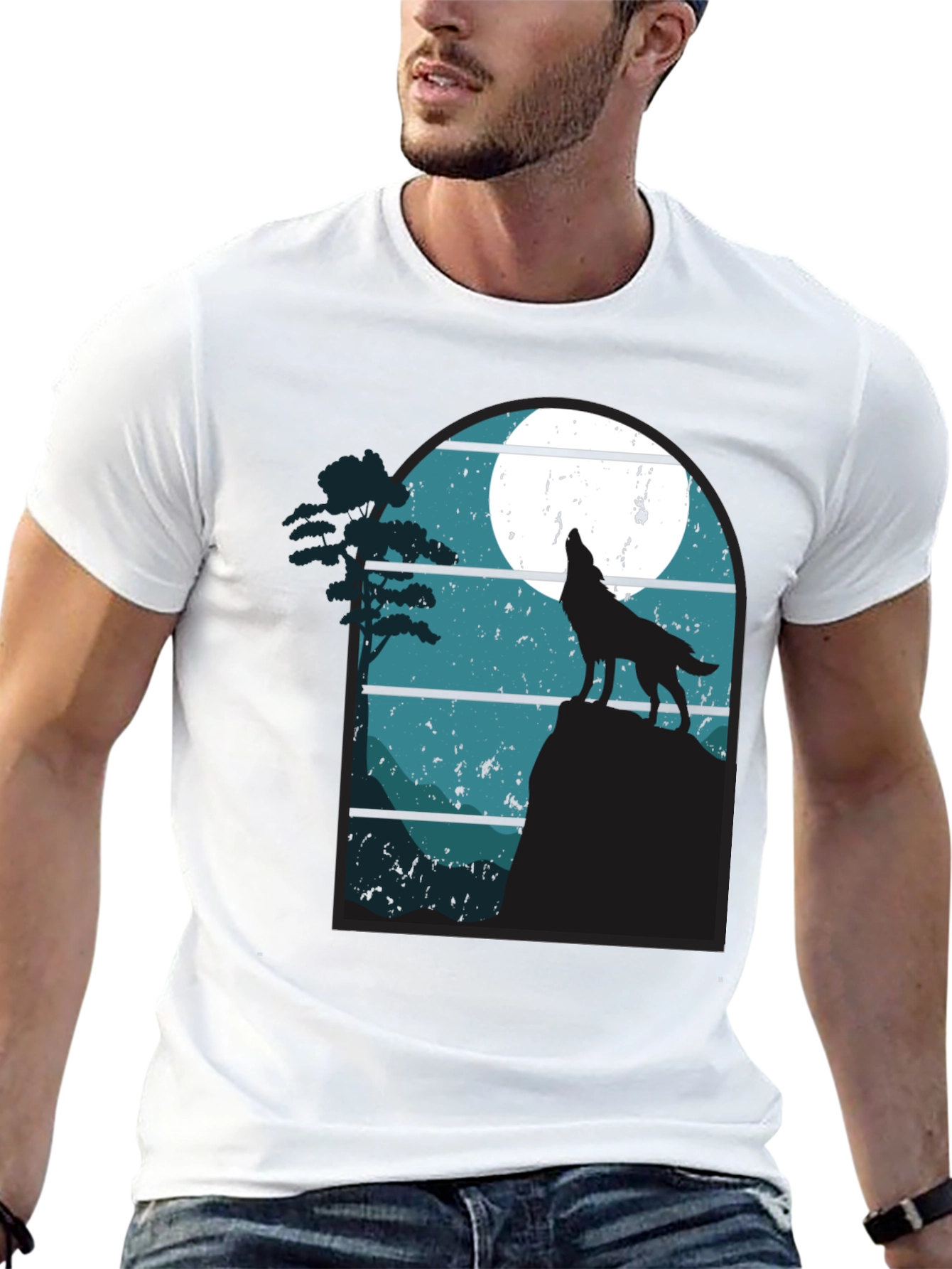 Wolf Howling at Moon Graphic T-Shirt
