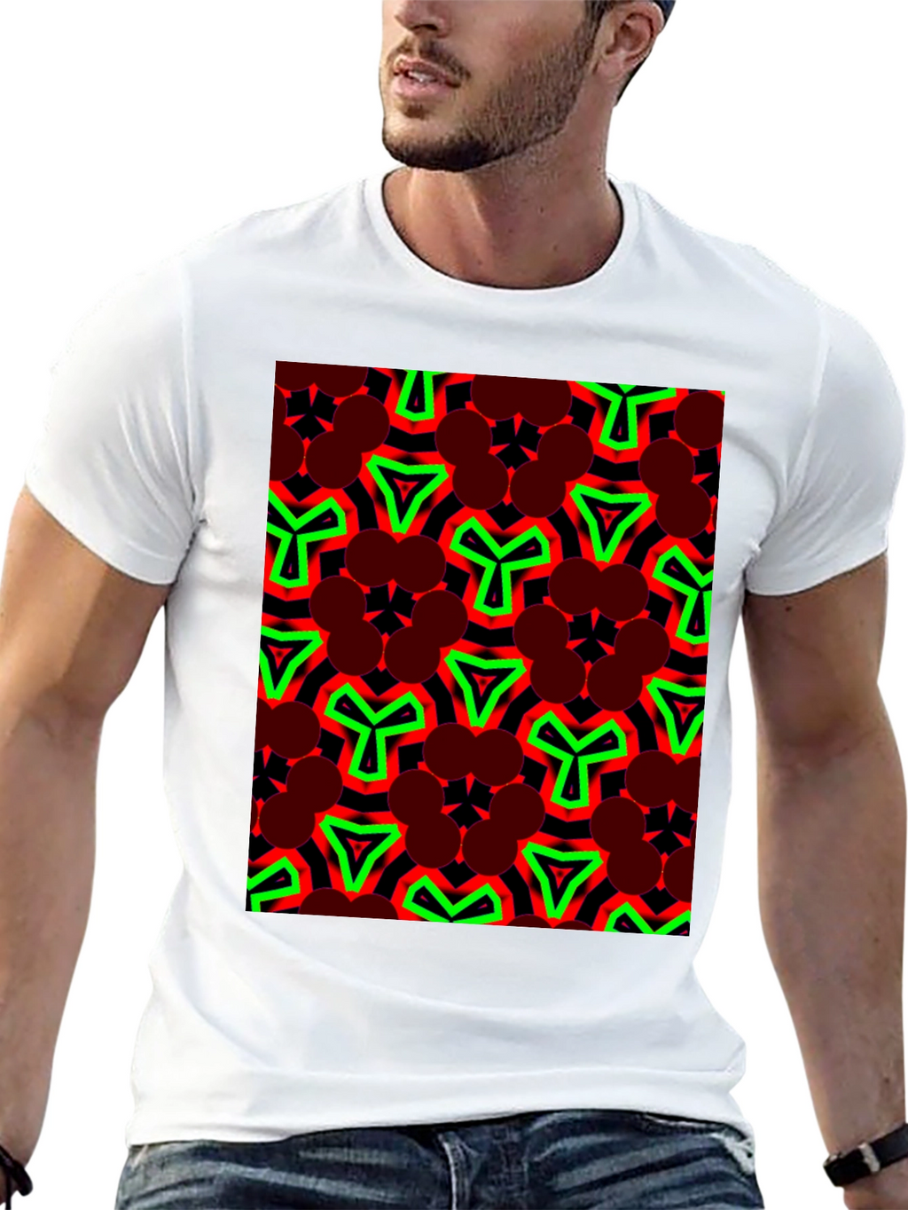 Bold Geometric Print T-Shirt - Eye-Catching Design