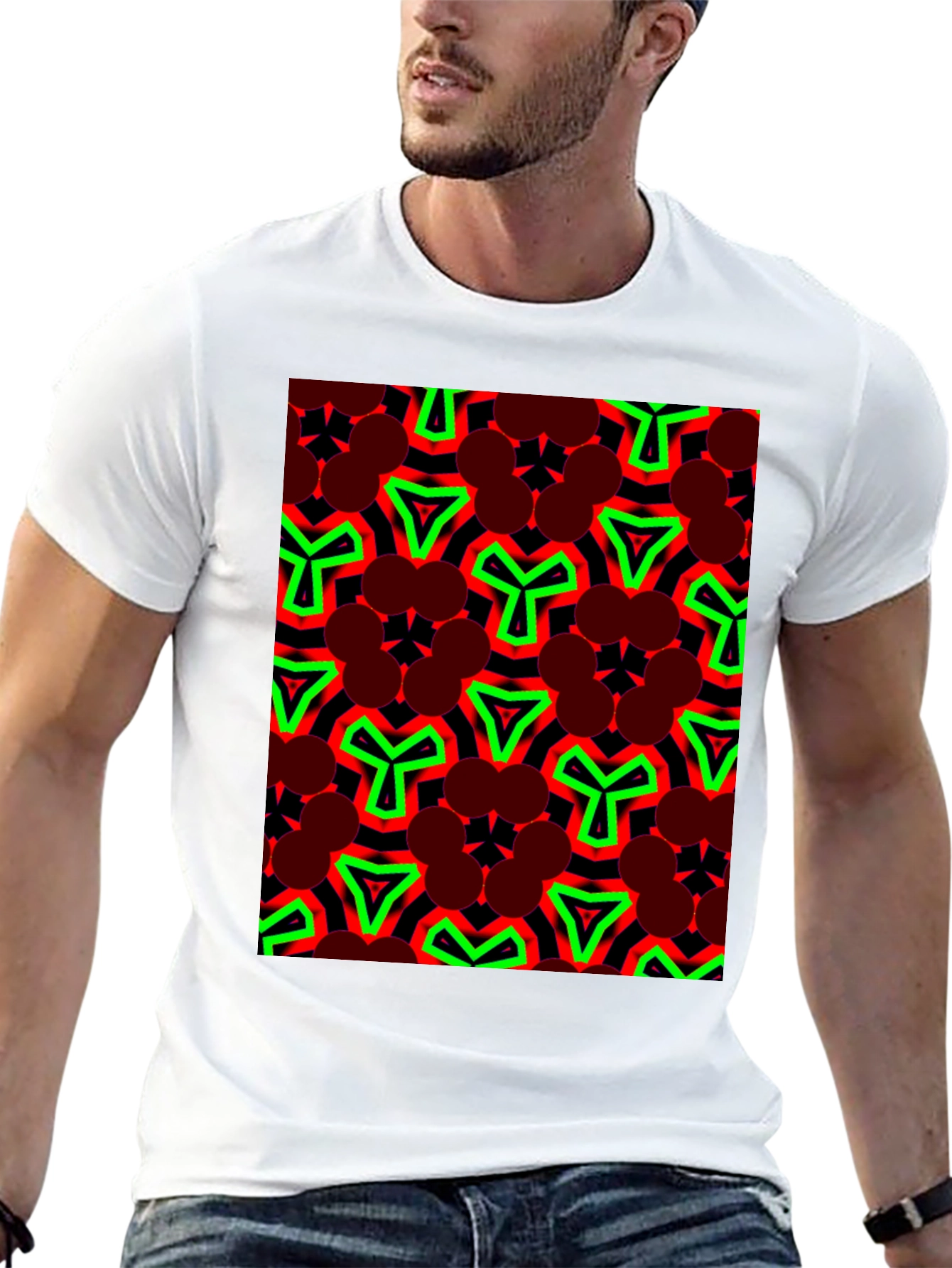 Bold Geometric Print T-Shirt - Eye-Catching Design