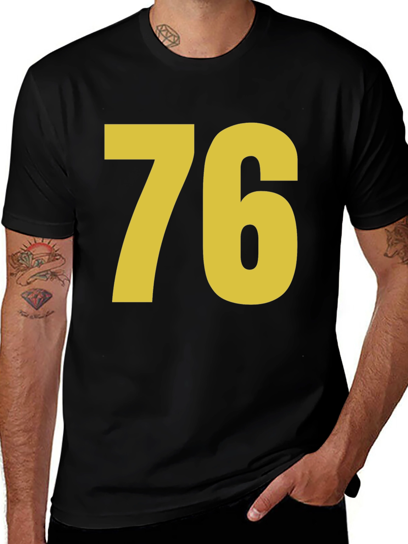 Retro Number 76 Graphic T-Shirt - Black